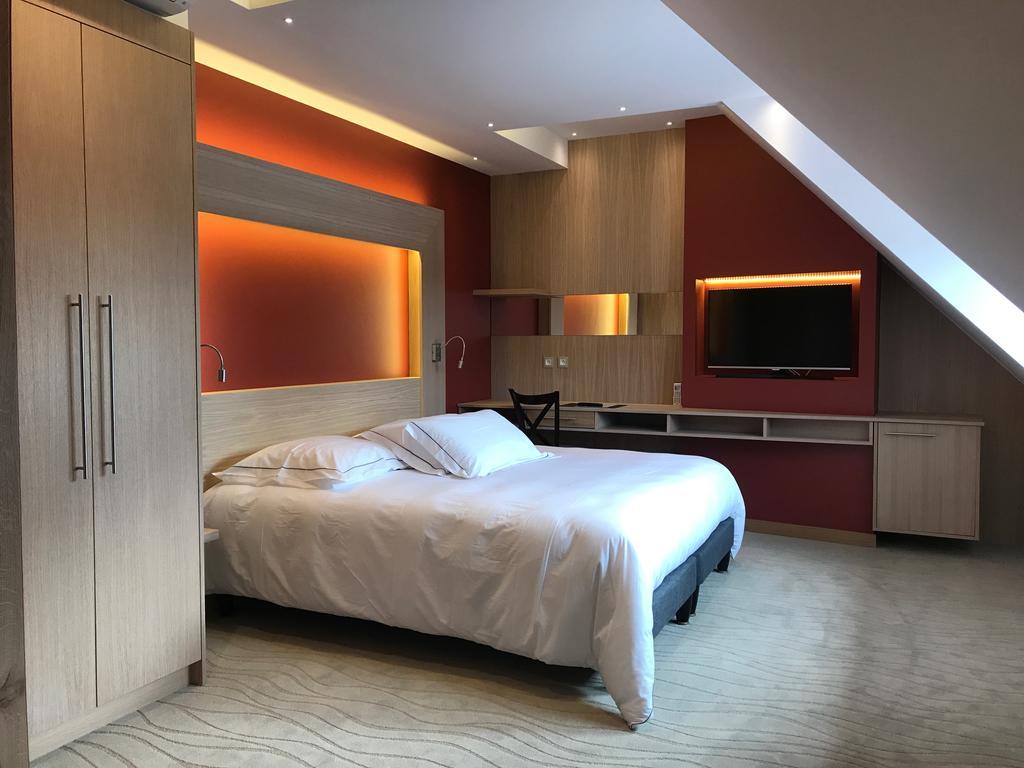 Au Soleil, Hotel Restaurant & Spa Valff 外观 照片