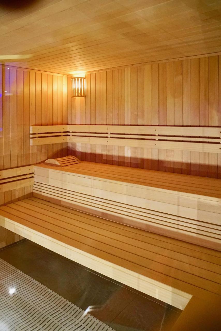 Au Soleil, Hotel Restaurant & Spa Valff 外观 照片
