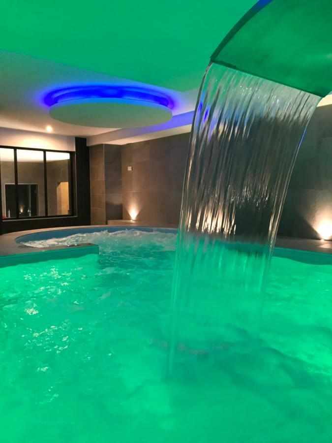 Au Soleil, Hotel Restaurant & Spa Valff 外观 照片